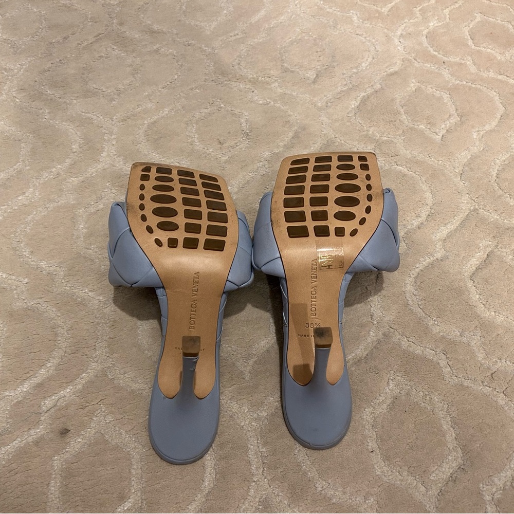 Bottega Veneta Lido Sandals 38.5